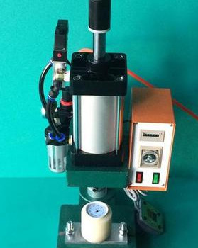 為何液壓鉚接機(jī)采用遠(yuǎn)程無(wú)壓卸荷呢?