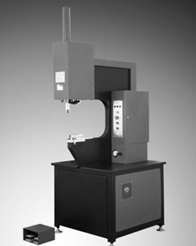 液壓鉚接機(jī)鉚接后出現(xiàn)裂紋的原因有哪些?