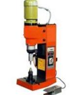 非標定制鉚接機的優勢