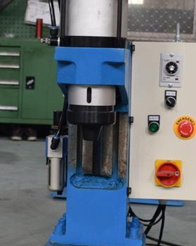 采購一臺(tái)液壓鉚接機(jī)要多少錢？