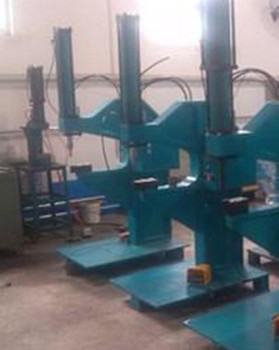 寧波買一臺鉚接機需要多少錢？