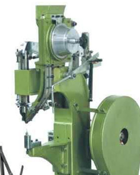 哪些因素會影響到鉚接機價格和質(zhì)量？