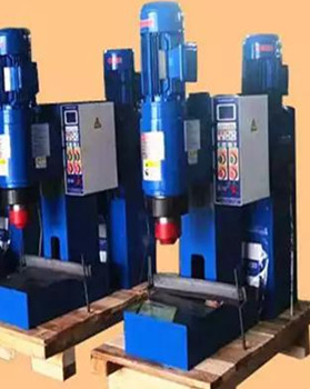 2020年冬季無鉚釘鉚接機價格貴不貴？